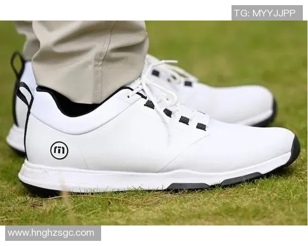 冬季足球袜子推荐保暖舒适助力运动表现提升的最佳选择